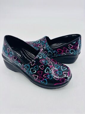 Easy Works By Easy Street Laurie Women’s Slip Resistant Slip On Work Shoe Clogs